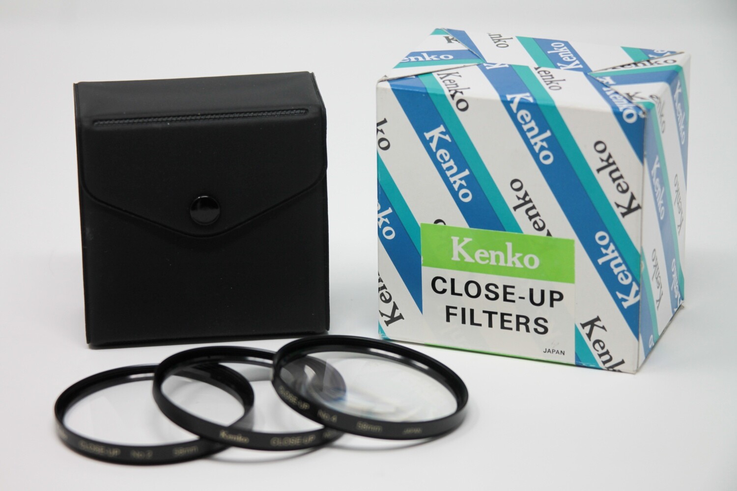 Kenko Close Up Filters, 3 x 58mm filters and case