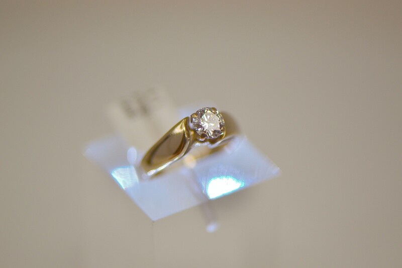 Ladies Diamond Solitaire Ring Ladies Diamond Solitaire Ring
