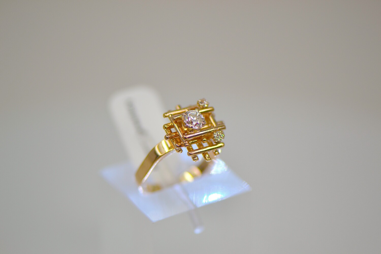 Ladies Yellow Gold and Diamond Ring