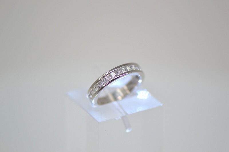 Ladies White Gold Diamond Wedding Band Ladies White Gold Diamond Wedding Band