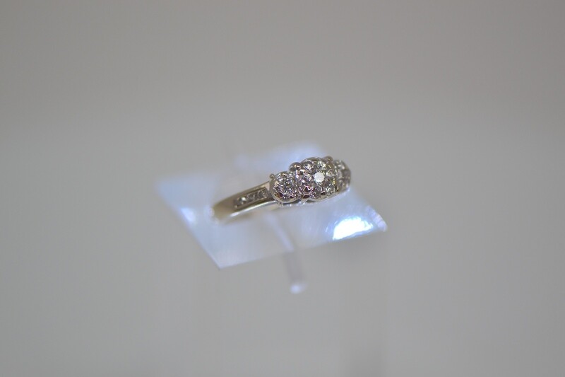 Ladies White Gold Diamond Melee Ring Ladies White Gold Diamond Melee Ring