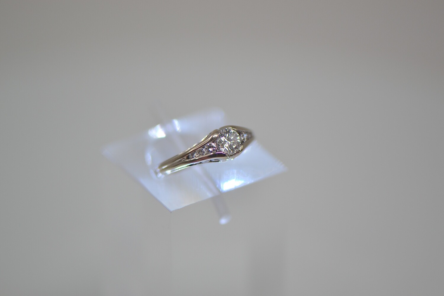 Ladies White Gold Diamond Engagement Ring