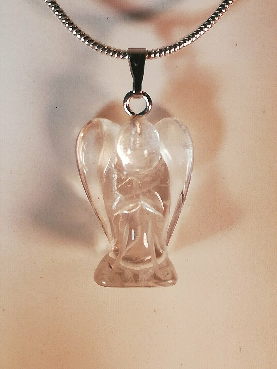 Engel-Anhänger "Klarheit" aus Bergkristall, insgesamt 3cm groß