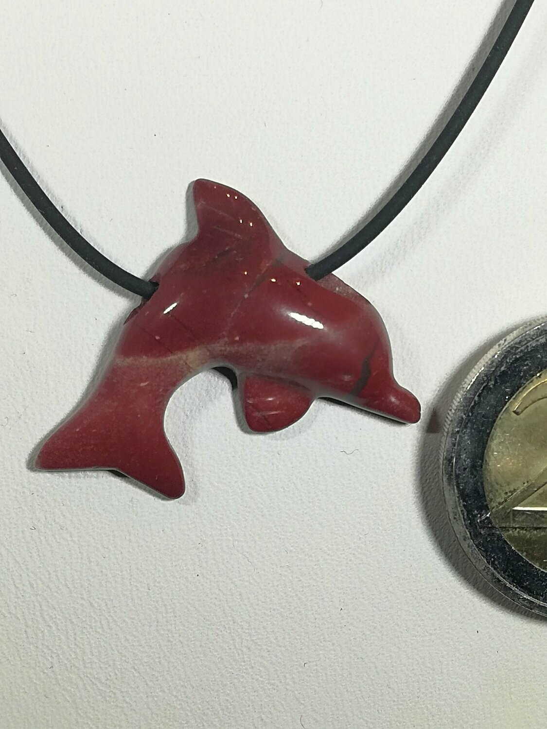 Delphin roter Jaspis 01