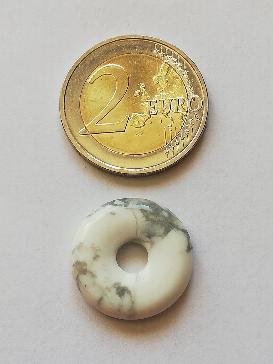 Donut 20 mm Howlite