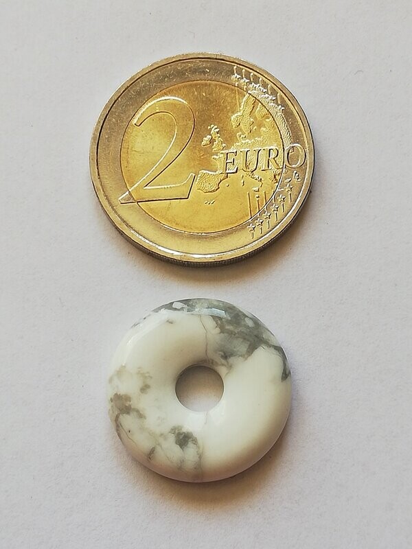 Donut 20 mm Howlite
