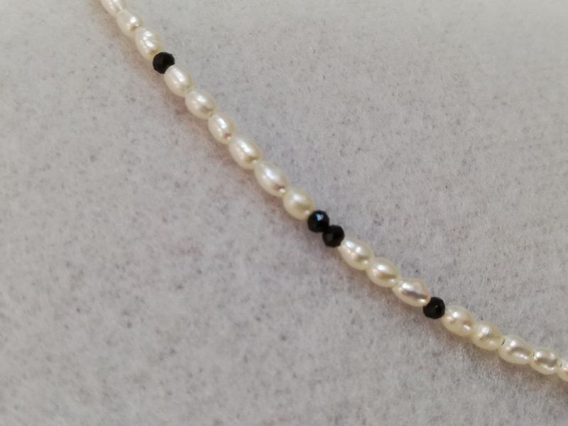Süßwasserzucht-Perle Kette 003, mit Spinell facettiert Süßwasserzucht-Perle Kette 003, mit Spinell facettiert