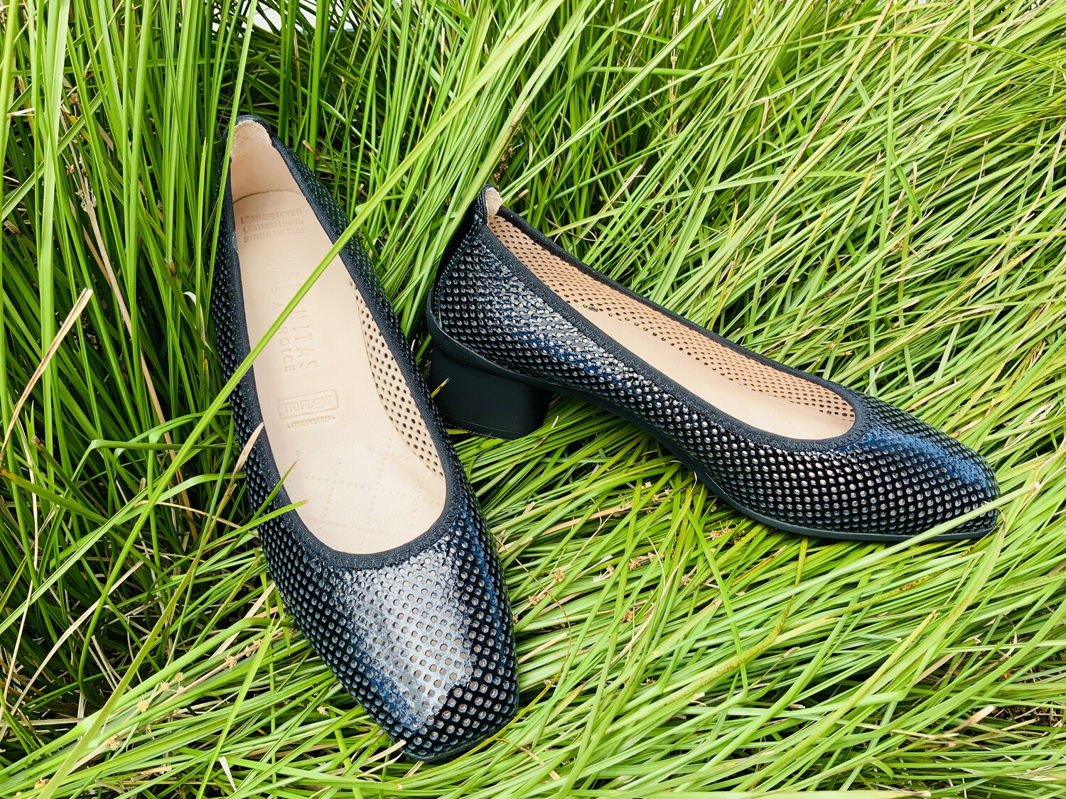 Perforated Patent Summer Heel Perforated Patent Summer Heel