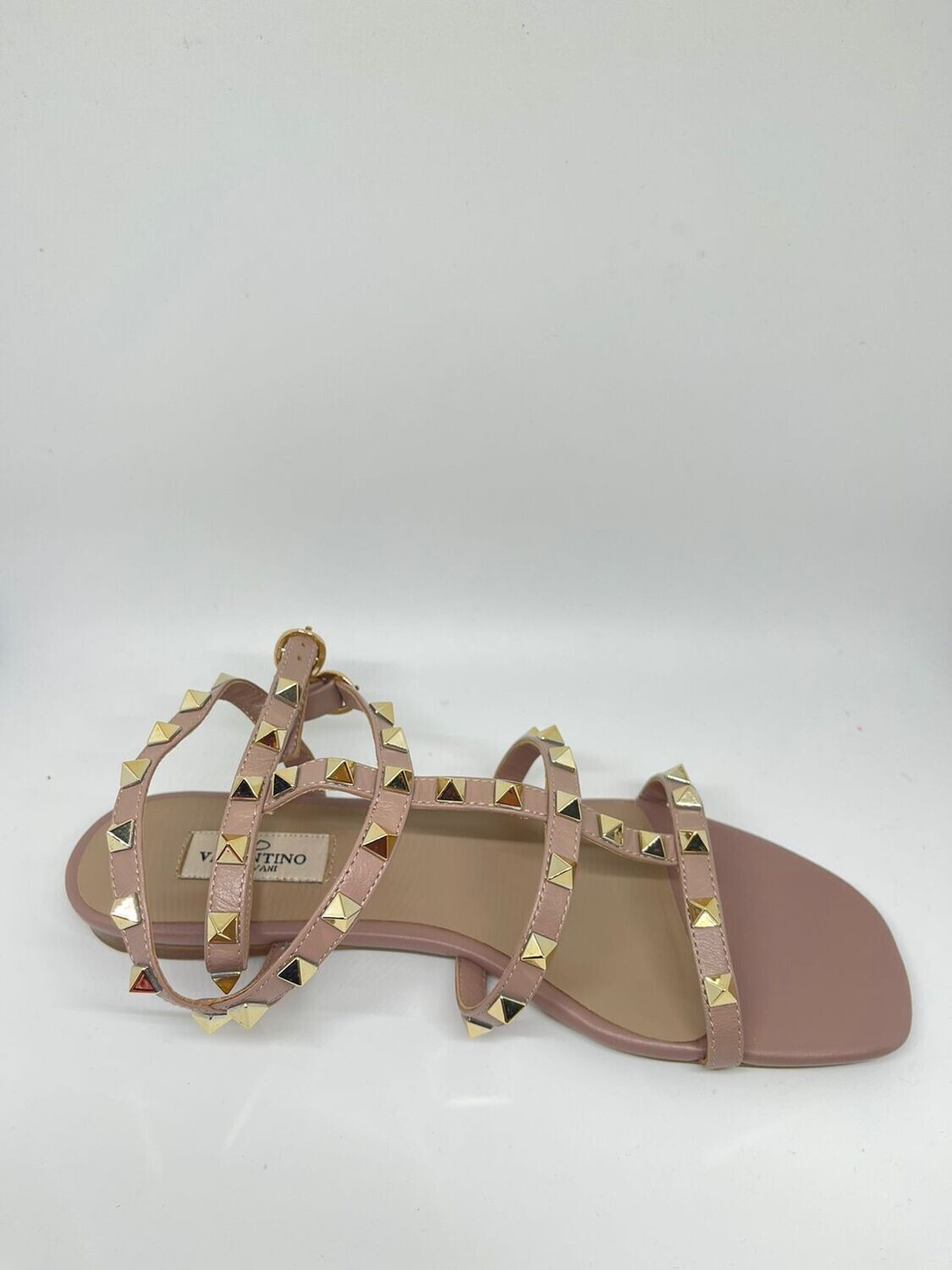 Rockstud Sandal Flat beige
