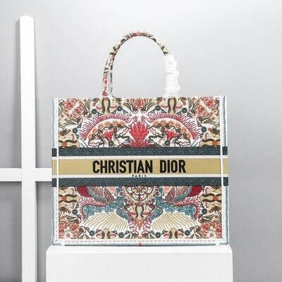Dior tote #3
