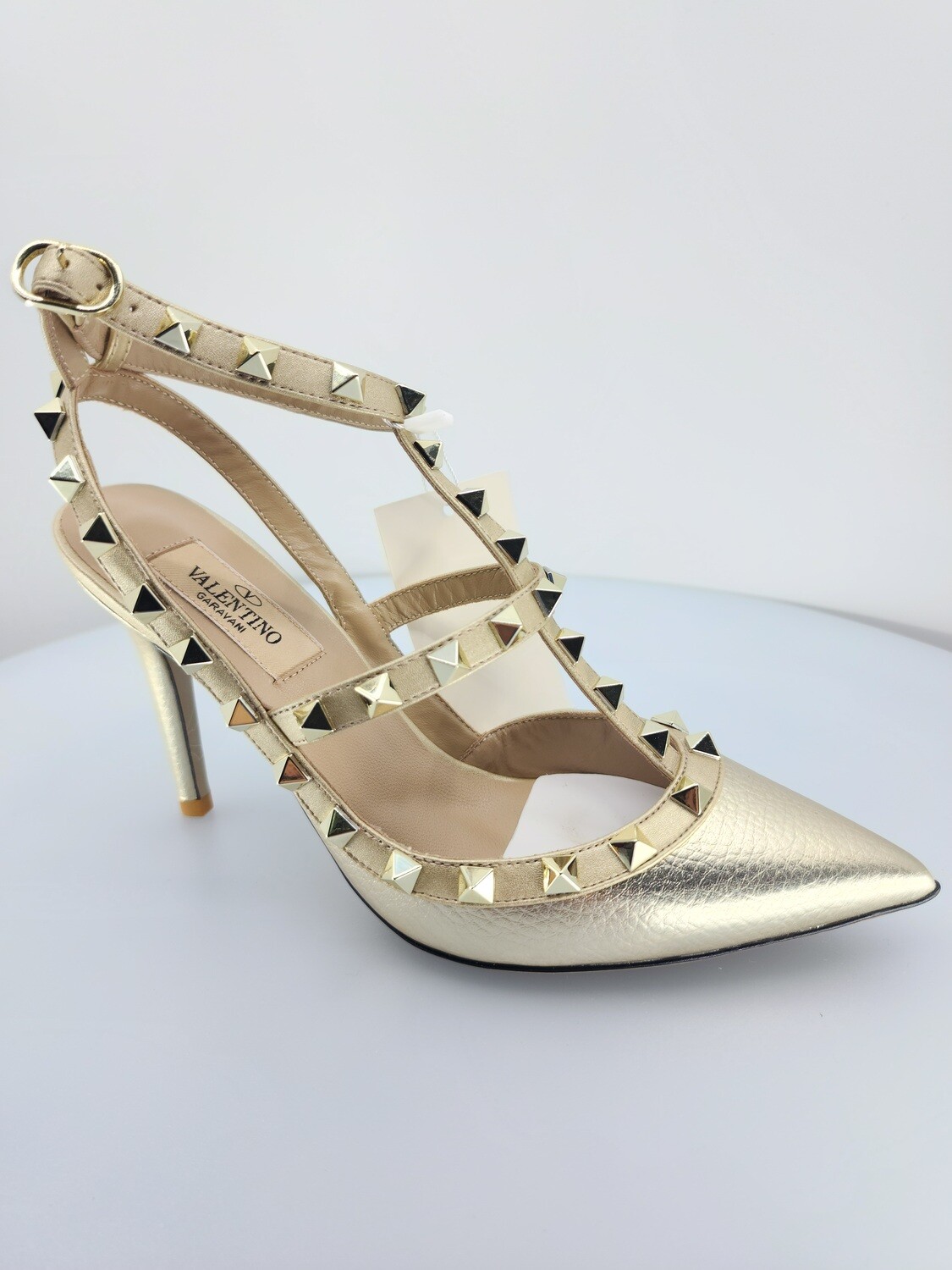 Rockstud Pump Gold