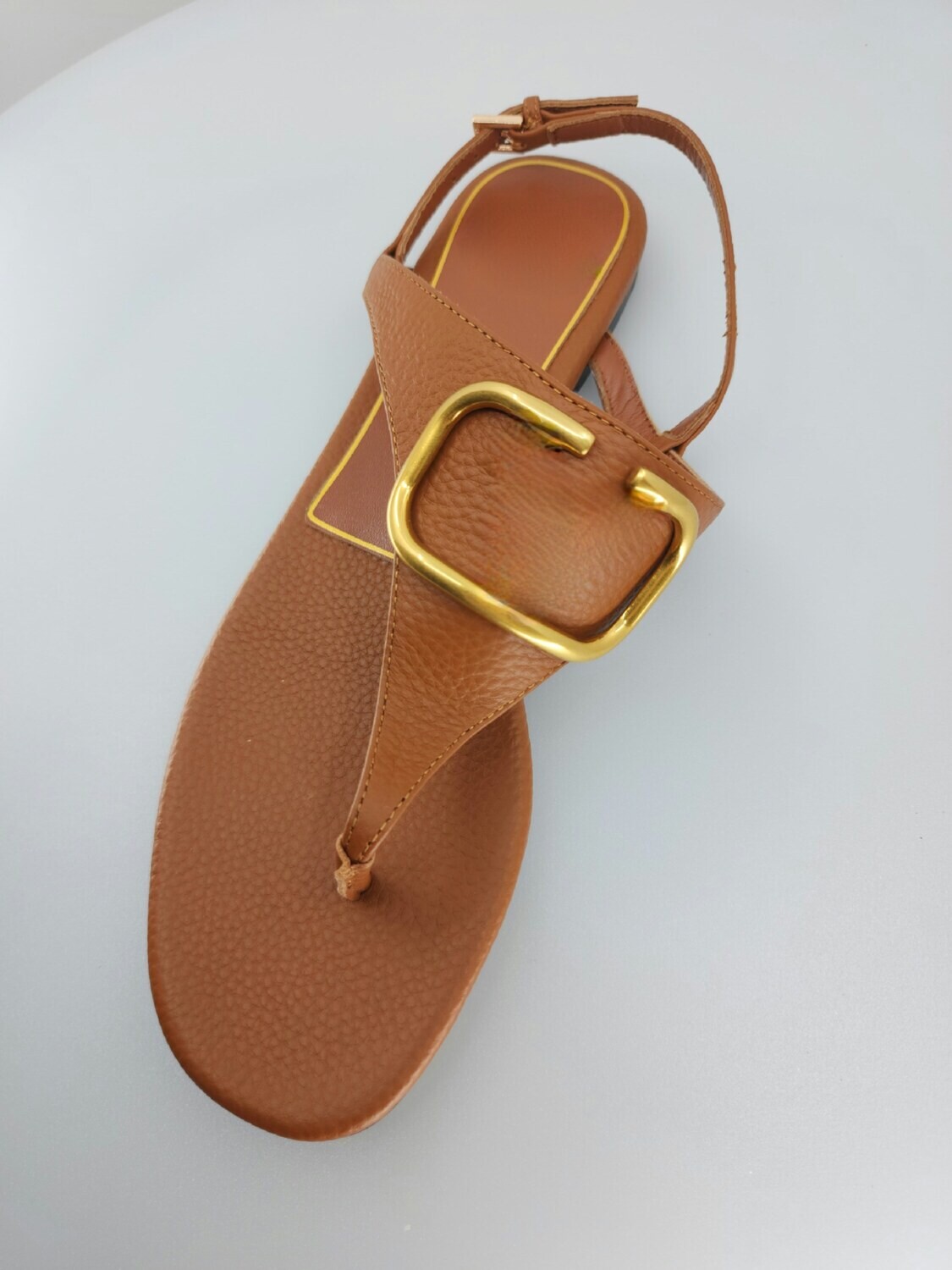 Rockstud V Logo Sandal brown