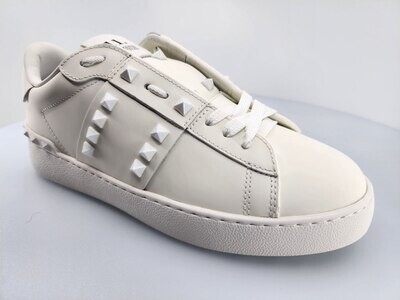 Rockstud Leather Sneaker All White mate