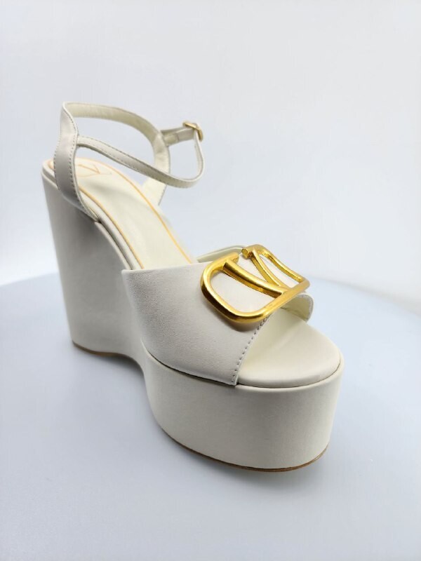 Wedge White