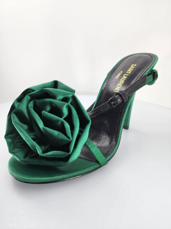 Flower green heel