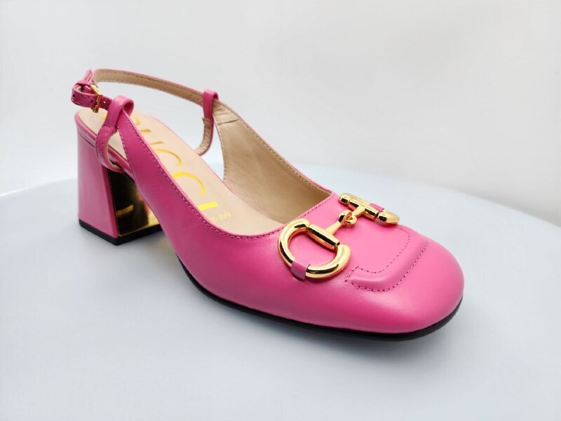 Horsebit Pink