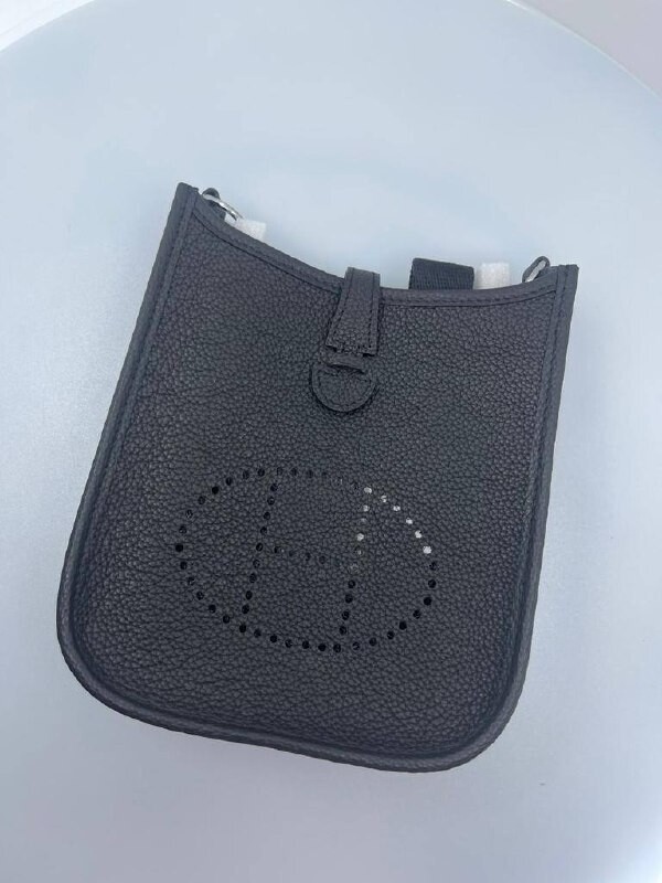 H Evelyne black bag