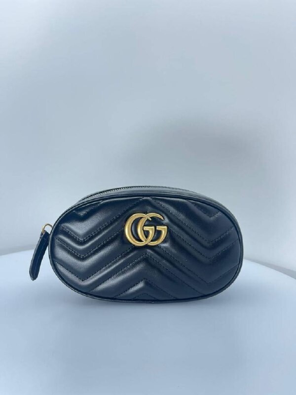G logo belt bag black