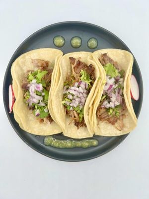CARNITAS TACOS 3PCS