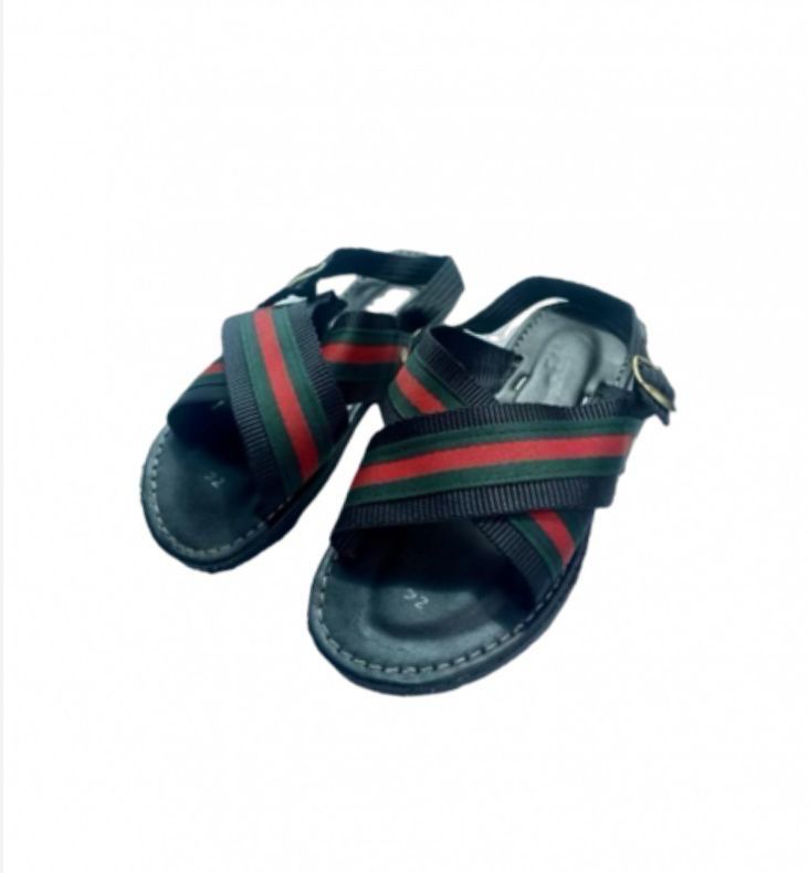 Huaraches Cruzados Banquets