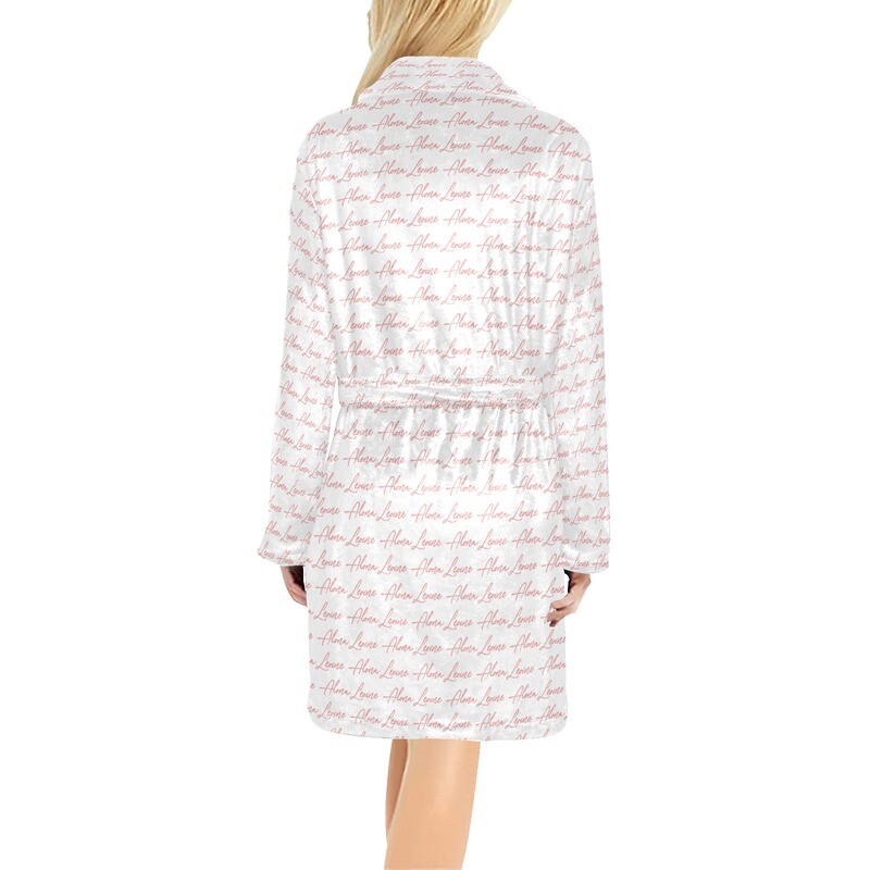 Signature Alona Leoine Fleece Robe