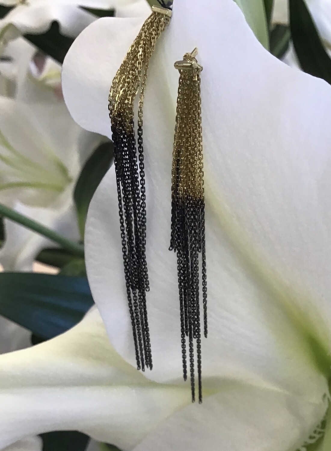 Long sterling silver and gold earring, Marie Laure Chamorel Long sterling silver and gold earring, Marie Laure Chamorel
