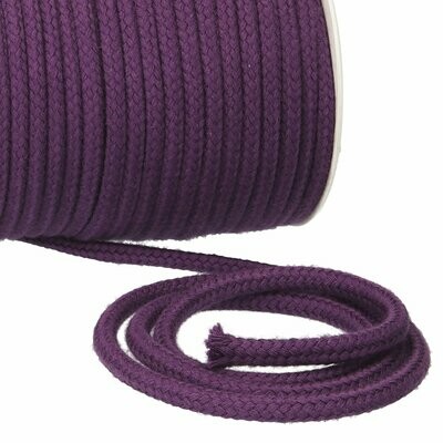 Kordel 8 mm beere/
Preis pro Meter Kordel 8 mm beere/
Preis pro Meter