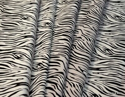 Patchworkstoff Animal Print weißer Tiger