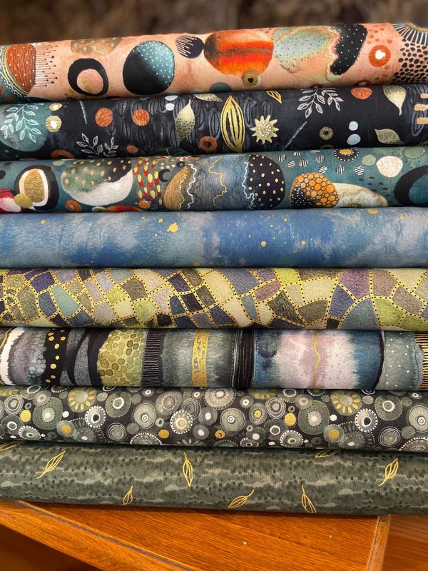 Fat Quarter Bundle Essoldo Designs Flora & Form Fat Quarter Bundle Essoldo Designs Flora & Form