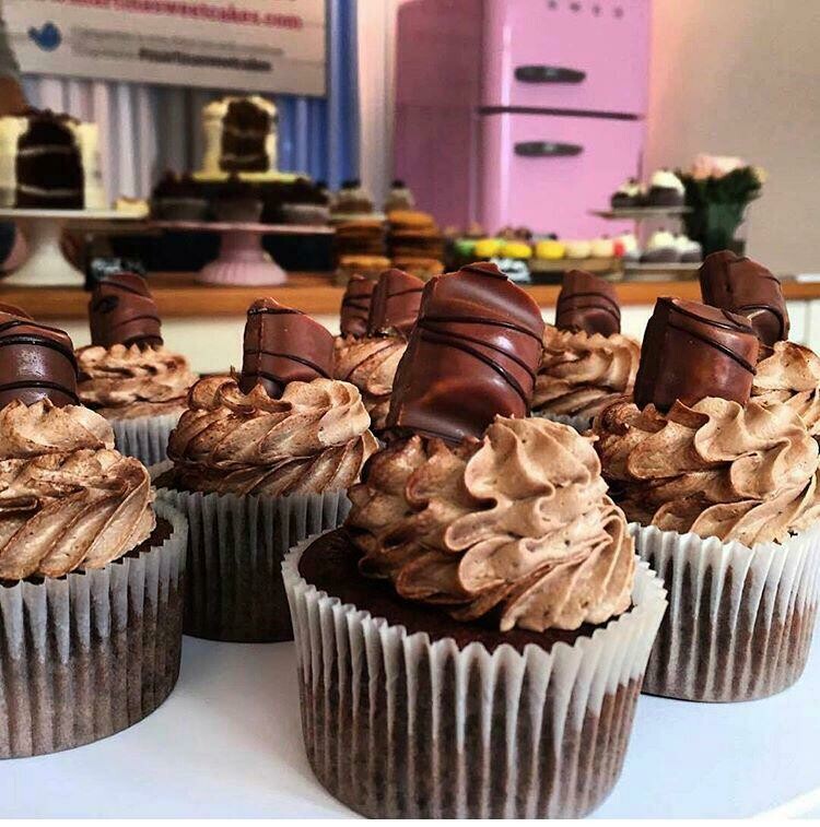 Caixa cupcakes Kinder Bueno