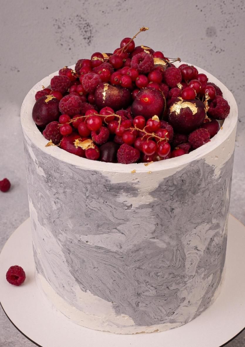 Tarta de chirimoya y cacao