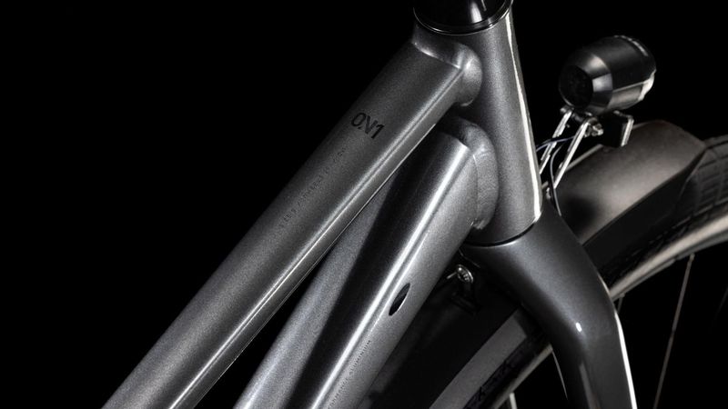 Cube Hyde ONE FE graphite´n´black