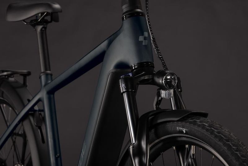 CUBE Touring Hybrid ONE 600 2027 (DI)
