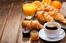 PETIT-DÉJEUNER