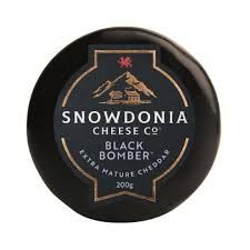 Cheddar Black Bomber 200g