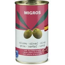 Olives vertes · farcies avec de la pâte 150