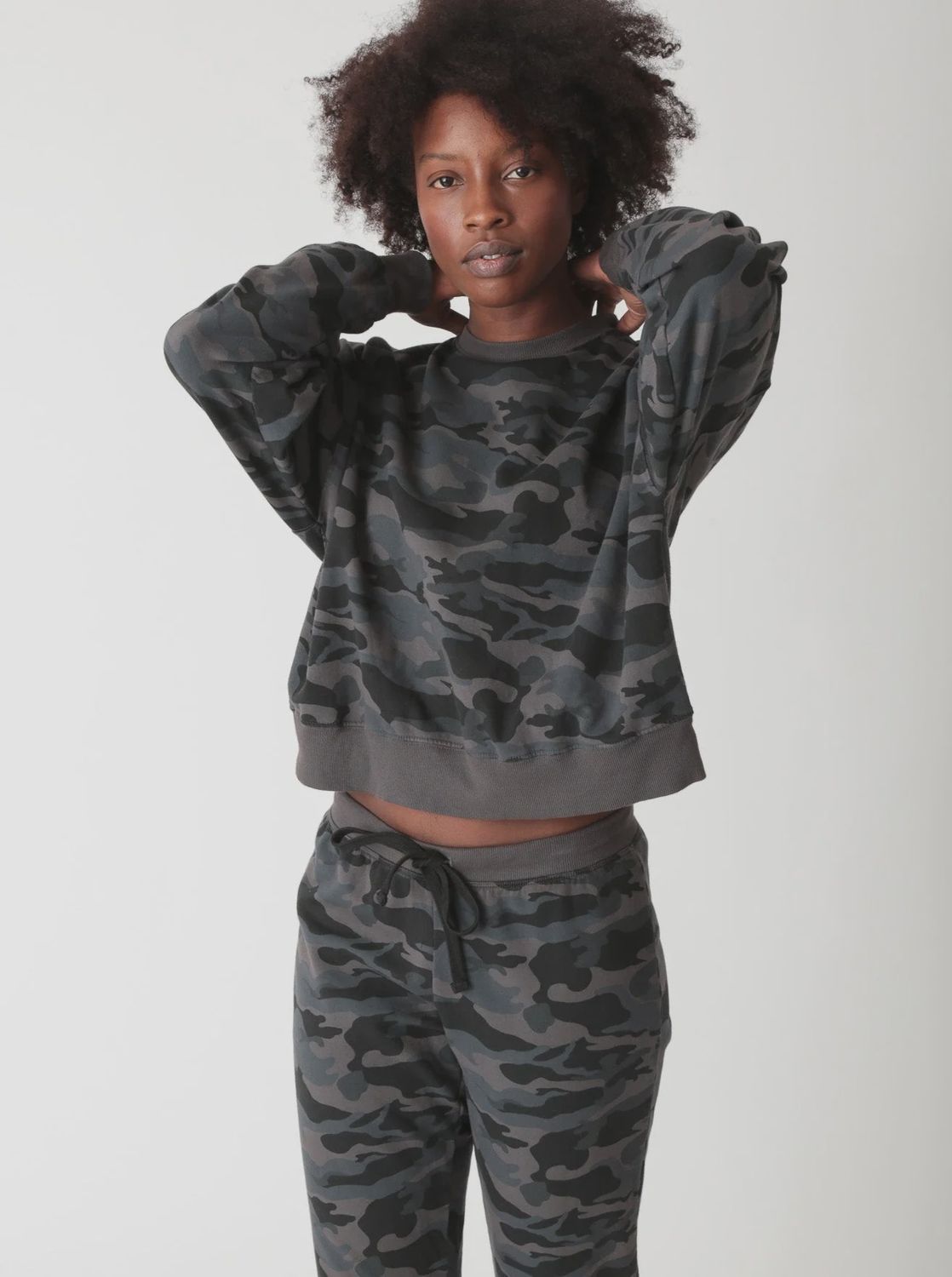 Electric and Rose, Classic Sweatshirt, Camo