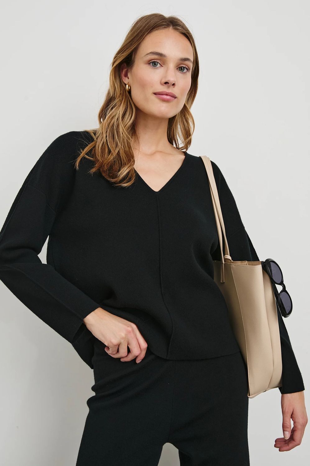 Rails, Hollyn, Black