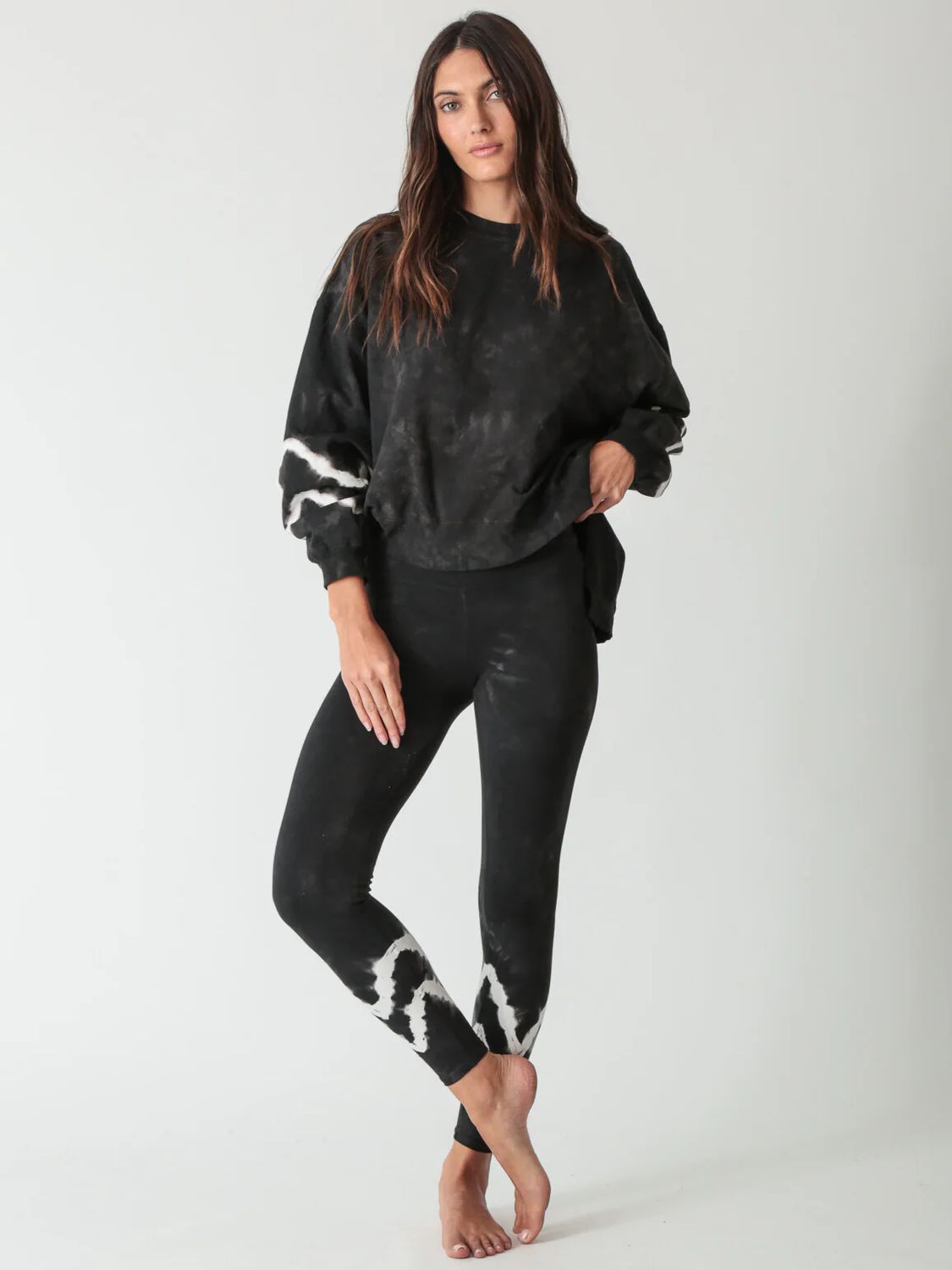 Electric and Rose, Sunset Legging, Onyx Cloud