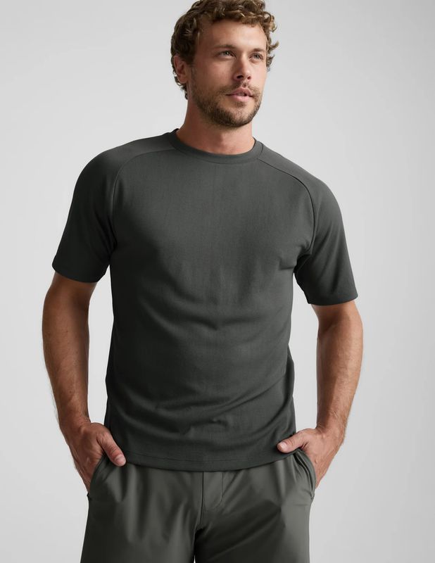 Beyond Yoga, MQ7969, All in Active Men's Tee