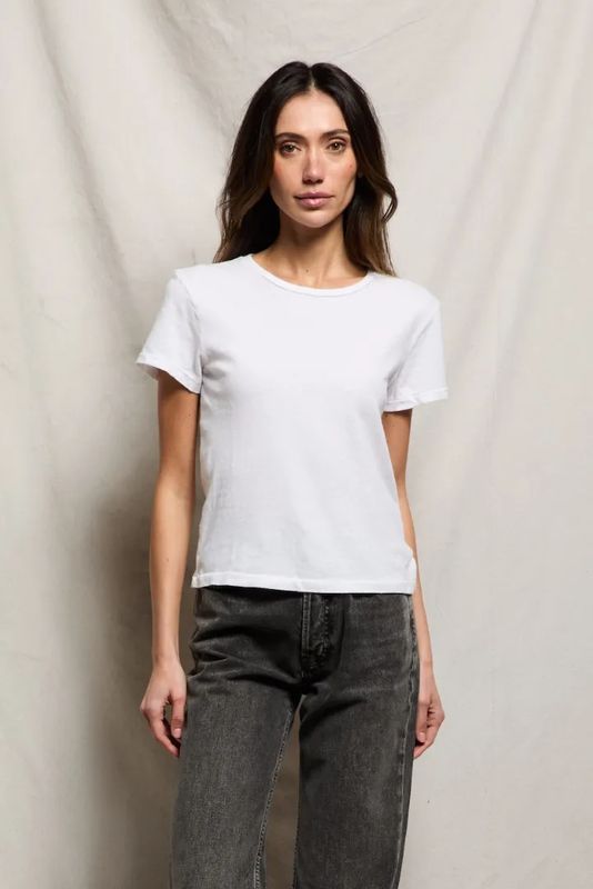 Perfect White Tee, Lisa Tee