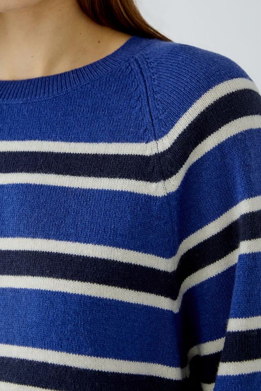 Oui, 98042, Striped Blue/Black Pullover