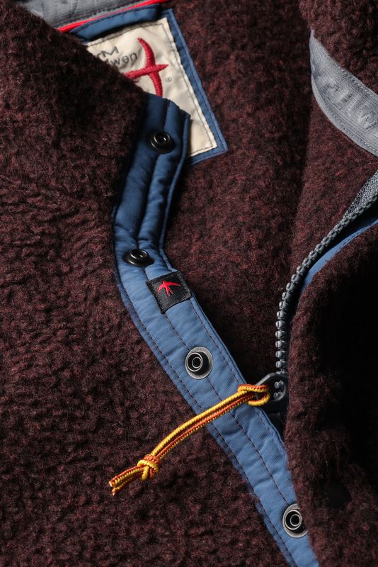 Relwen, Wooly Shag Snap Zip