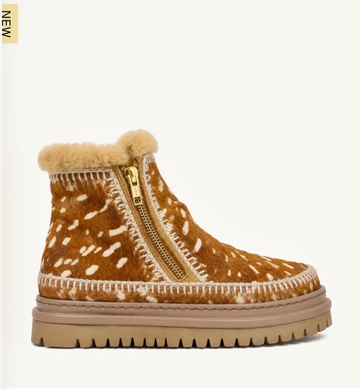 Laid Back London, SETSU 4.0. CROCHET DEER PONY NATURAL