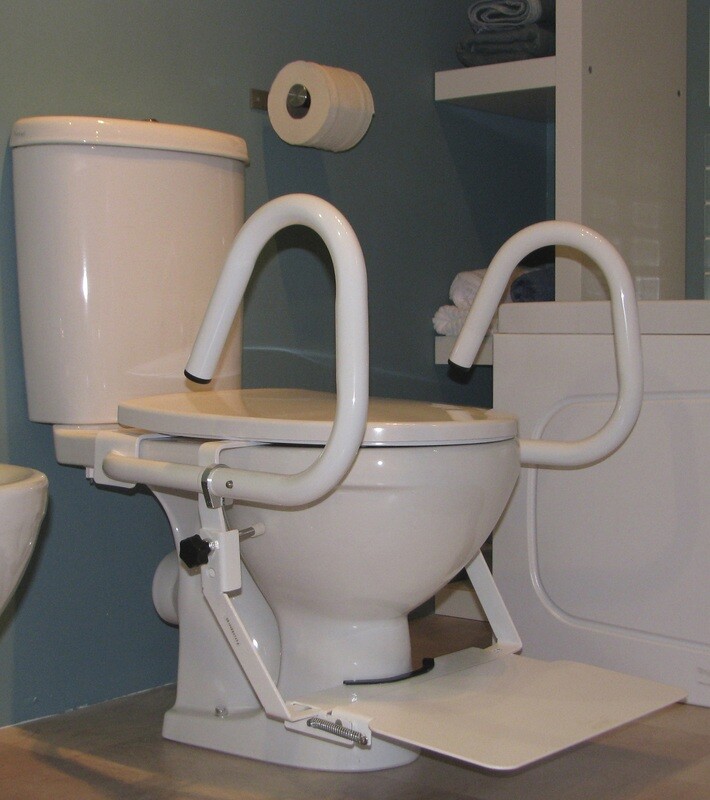 Throne 3-in-1 Rail and Step