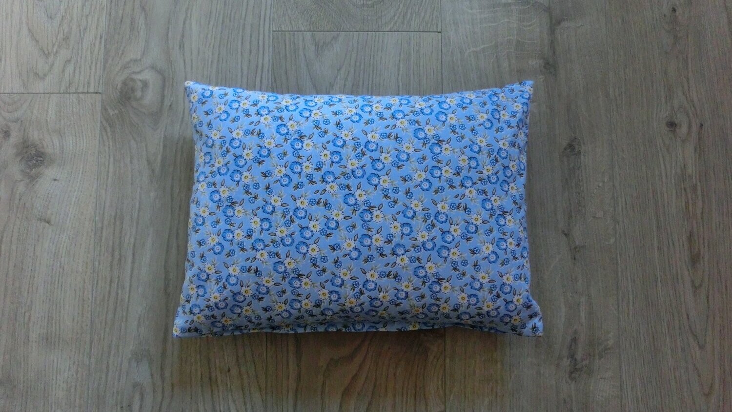 Zirbenkissen floral  blau