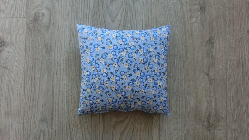 Zirbenkissen klein, floral blau