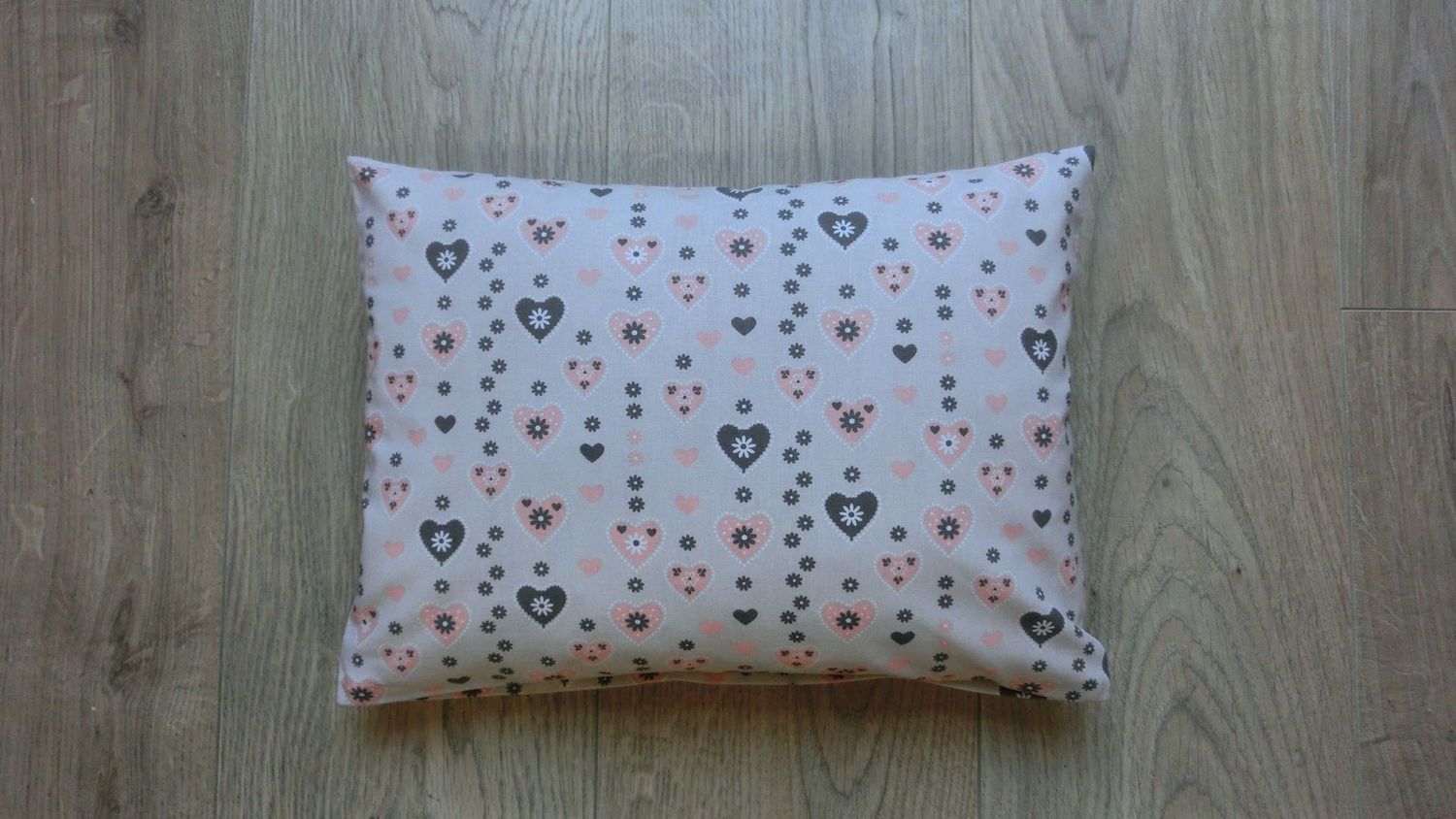 Zirbenkissen, Herzen, rosa/grau