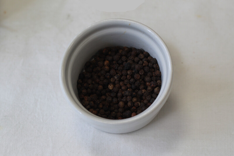 Peppercorns Whole Black 50g