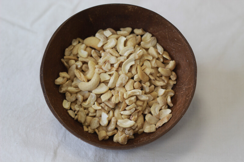 PRICE DROP!!!!!!Organic Cashew Nuts 200g